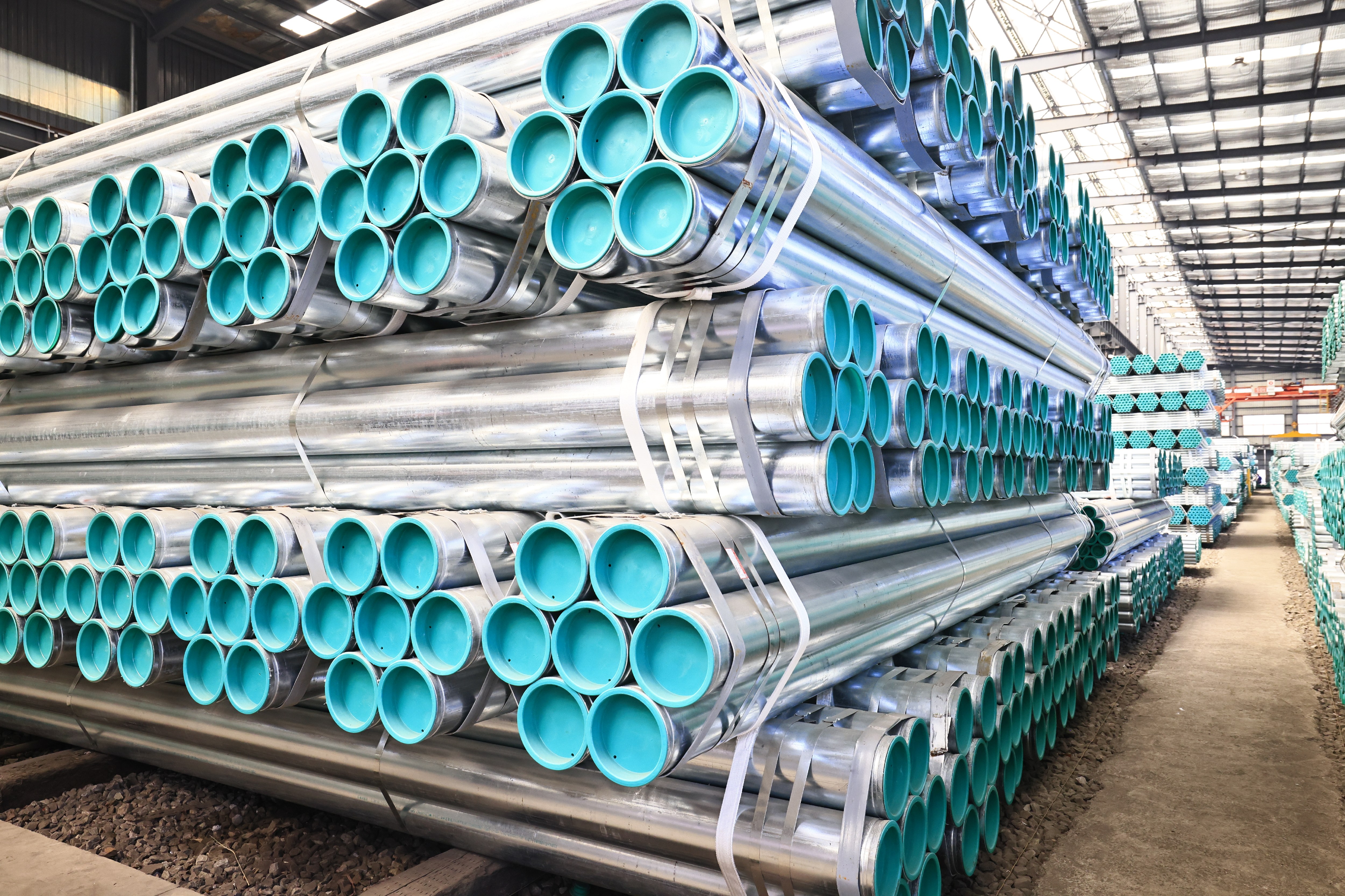 四種襯塑鋼管（PP、PE、PO、F40）有什么區(qū)別，應(yīng)用領(lǐng)域一樣嗎？